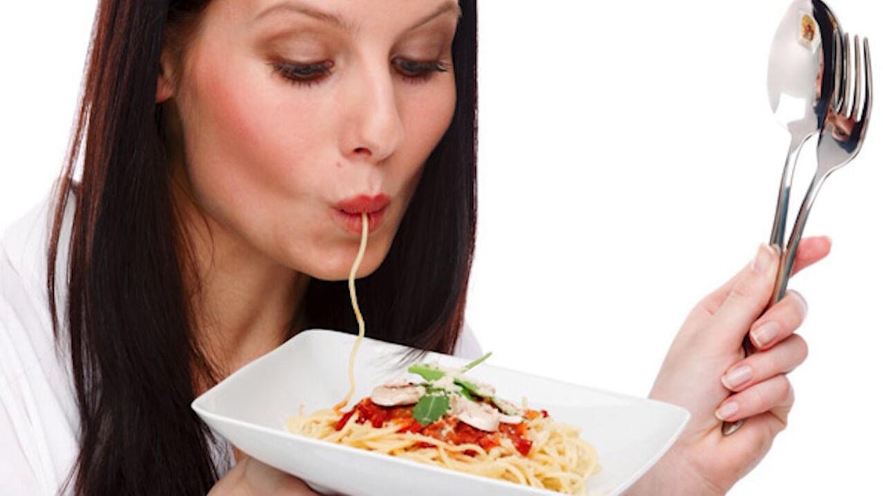 woman who eats spaghetti to slim down
